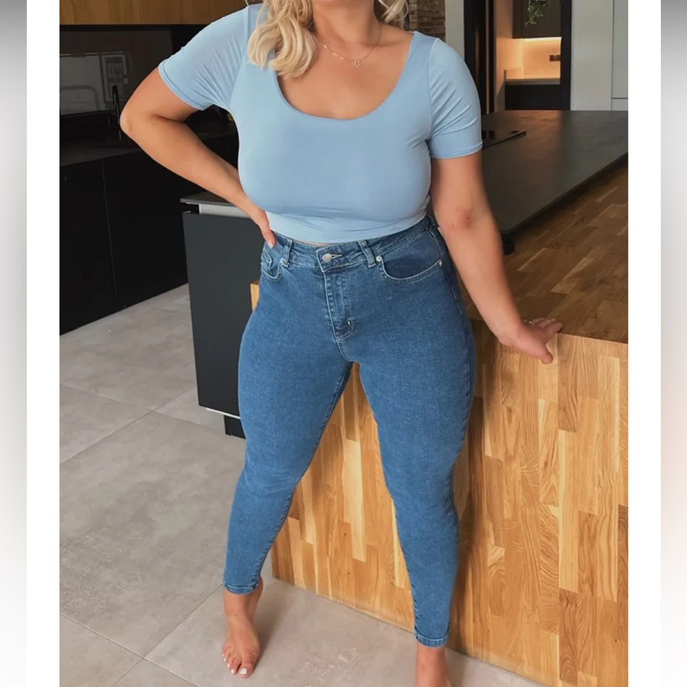 NEW In The Style CARYS WHITTAKER BLUE HIGH WAISTED STRETCH SKINNY JEANS